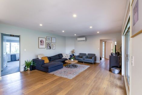 Photo of property in 4 Norglen Lane, Riverhead, 0820