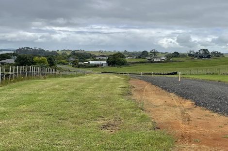 Photo of property in 28 Opoia Drive, Awhitu, 2684