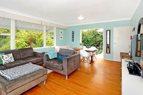 Photo of property in 75 Lake Road, Northcote, Auckland, 0627