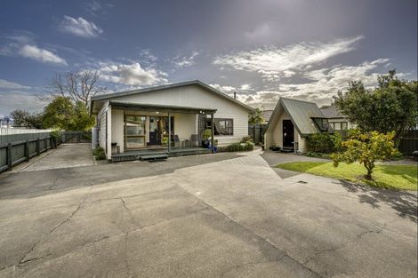 Photo of property in 213 Taradale Road, Pirimai, Napier, 4112