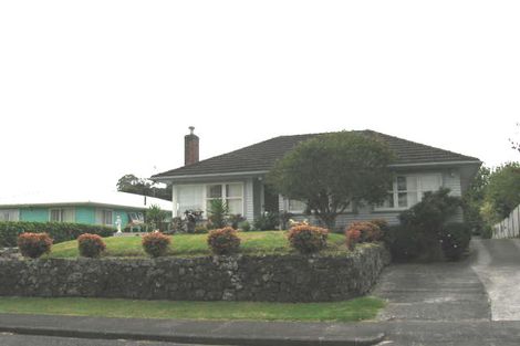 Photo of property in 1/2 Fuchsia Place, Birkdale, Auckland, 0626