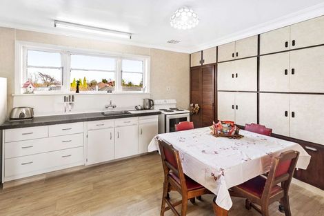 Photo of property in 27 Graham Street, Levin, 5510