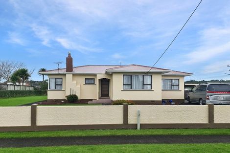 Photo of property in 12 Grey Street, Waitara, 4320