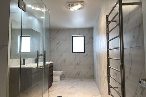 Photo of property in 22 Karihi Road, Karaka, 2113