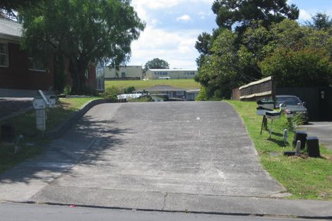 Photo of property in 42a Bentley Avenue, Glenfield, Auckland, 0629