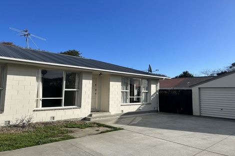 Photo of property in 18 Inwoods Road, Parklands, Christchurch, 8083