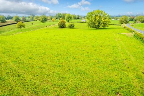 Photo of property in 36 Bell Road, Ngahinapouri, 3883