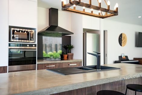 Photo of property in 39 Pebble Beach Boulevard, Te Kamo, Whangarei, 0112