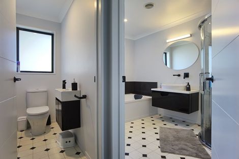 Photo of property in 13 Racecourse Terrace Rise, Hokitika, 7882