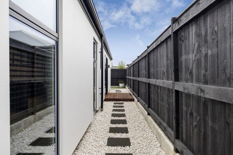 Photo of property in 7 Gratitude Way, Kelvin Grove, Palmerston North, 4414