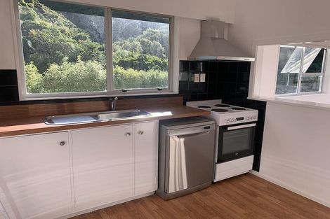 Photo of property in 139 Awarua Street, Ngaio, Wellington, 6035
