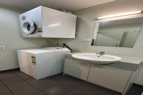 Photo of property in 1507/17 Osterley Way, Manukau, Auckland, 2104