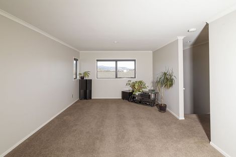 Photo of property in 19 Kipling Crescent, Owhata, Rotorua, 3010