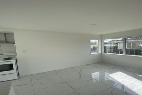 Photo of property in 80 Borich Road, Sunnyvale, Auckland, 0612