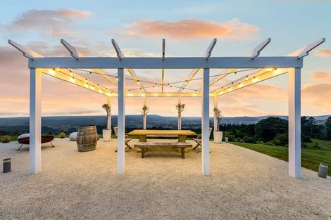 Photo of property in 140 Dill Road, Kaipara Flats, Warkworth, 0984