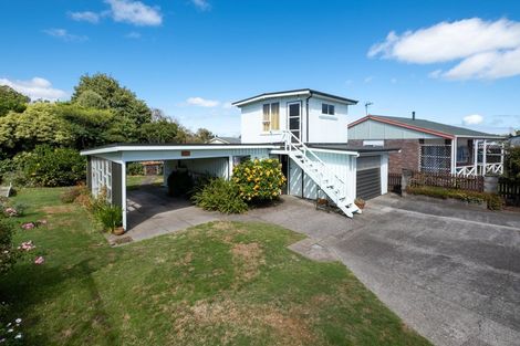 Photo of property in 38 Tawhiti Road, Hawera, 4610