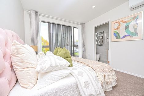 Photo of property in 89b Whitford Road, Botany Downs, Auckland, 2014