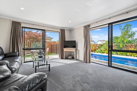 Photo of property in 2 Sunrise Place, Te Aroha, 3320
