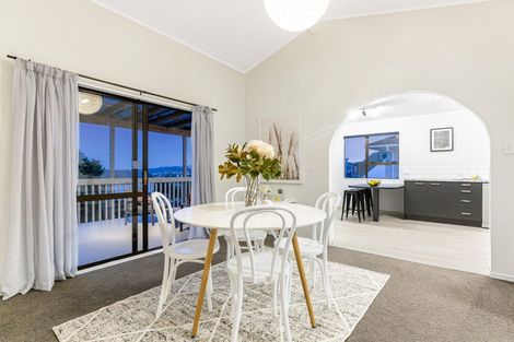 Photo of property in 28 Mercury Way, Whitby, Porirua, 5024