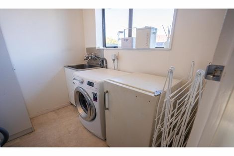 Photo of property in 121 Cunningham Crescent, Grasmere, Invercargill, 9810