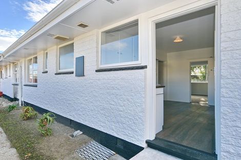 Photo of property in 2/132 Aldwins Road, Phillipstown, Christchurch, 8062