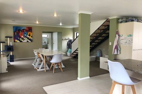 Photo of property in 17 Tercel Place, Sunnyhills, Auckland, 2010