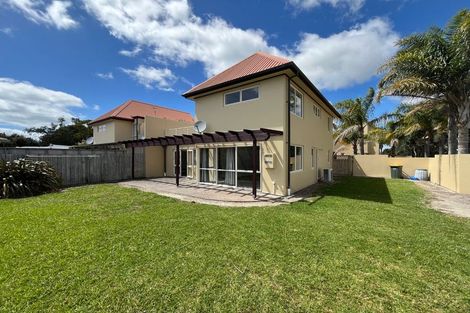 Photo of property in 6/137 Lakeside Drive, Orewa, 0931