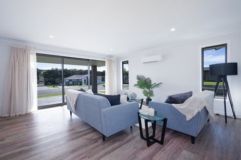 Photo of property in 33 Admiralty Drive, Haruru, 0204