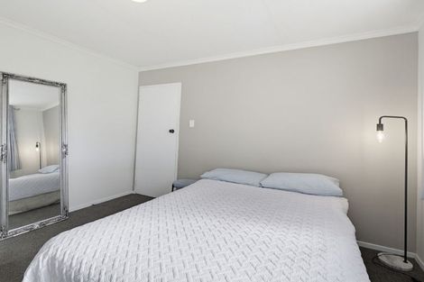 Photo of property in 8 Buller Place, Westbrook, Palmerston North, 4412