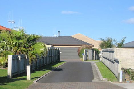Photo of property in 21 Lamia Grove, Papamoa Beach, Papamoa, 3118