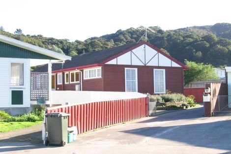 Photo of property in 14 Kerepehi Grove, Wainuiomata, Lower Hutt, 5014