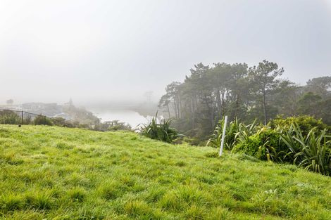 Photo of property in 74 Pohutukawa Parade, Riverhead, 0820