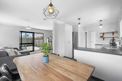 Photo of property in 26c Richmond Street, Fitzroy, New Plymouth, 4312