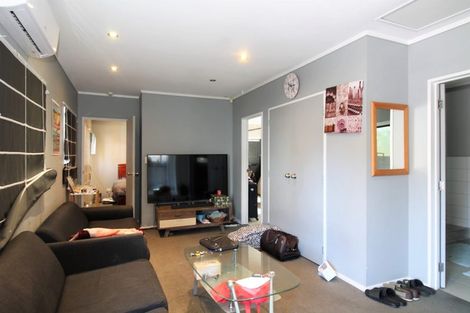 Photo of property in 128a Coronation Road, Papatoetoe, Auckland, 2025