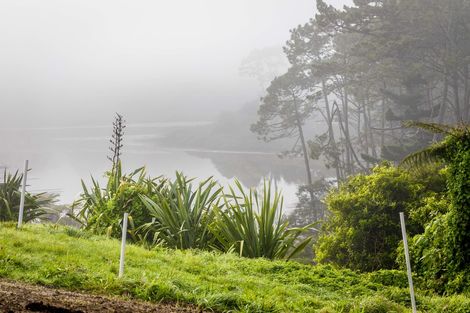 Photo of property in 74 Pohutukawa Parade, Riverhead, 0820