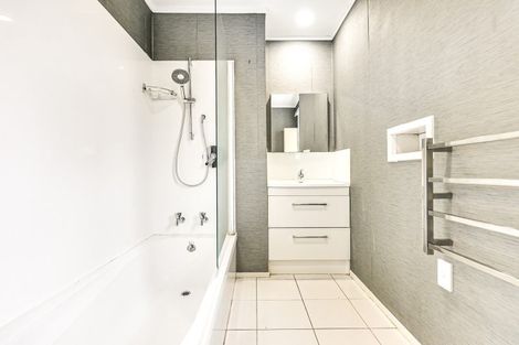 Photo of property in 6 Pygmalion Place, Dinsdale, Hamilton, 3204