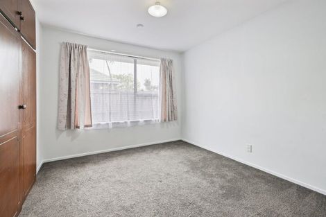 Photo of property in 2/181 Wairakei Road, Bryndwr, Christchurch, 8053