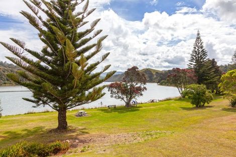 Photo of property in 117a Patuwai Drive, Whangamata, 3620