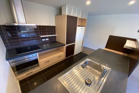 Photo of property in Altar Apartments, 3/120 Rintoul Street, Newtown, Wellington, 6021