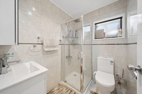 Photo of property in 2/86 Alfriston Road, Manurewa East, Auckland, 2102