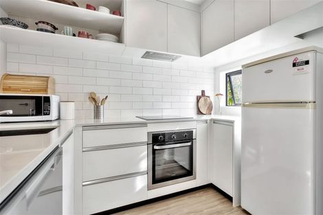 Photo of property in 12 Ivy Nola Way, Henderson, Auckland, 0612