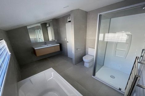 Photo of property in 54 Waituarua Drive, Takanini, 2112