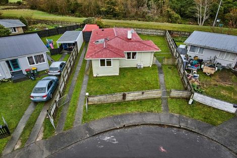 Photo of property in 11 Orewa Grove, Wainuiomata, Lower Hutt, 5014
