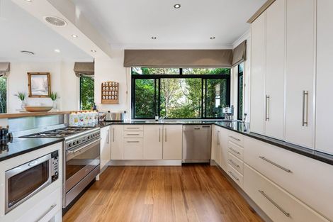 Photo of property in 36 Beauvoir Avenue, Matakatia, Whangaparaoa, 0930