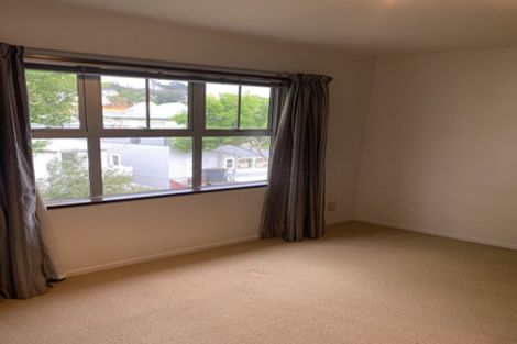 Photo of property in 8p Finlay Terrace, Mount Cook, Wellington, 6021