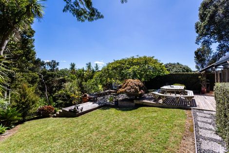 Photo of property in 6 Learmonth Avenue, Birkenhead, Auckland, 0626