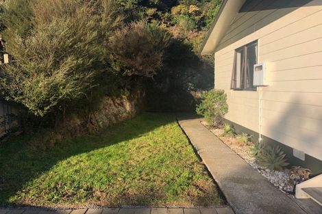 Photo of property in 25 Postgate Drive, Whitby, Porirua, 5024