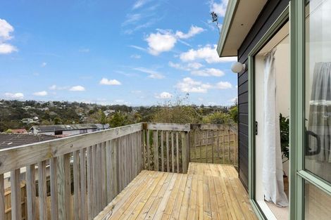 Photo of property in 1/12 Sunnyfield Crescent, Glenfield, Auckland, 0629