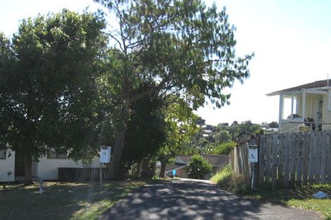 Photo of property in 19 Rena Place, West Harbour, Auckland, 0618