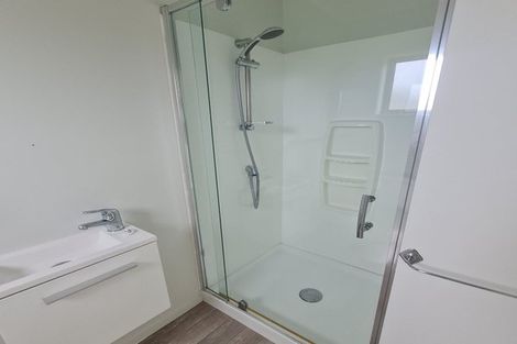 Photo of property in 8 Wells Place, Whitianga, 3510